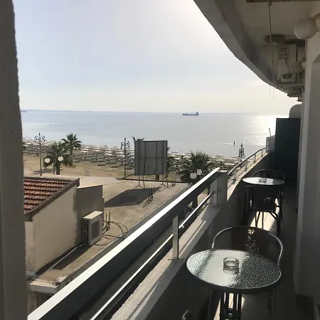 Panoramic Sea View * Lárnaka